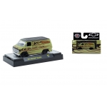 M2 Machines 1:64 Chevrolet Van G10 1971
